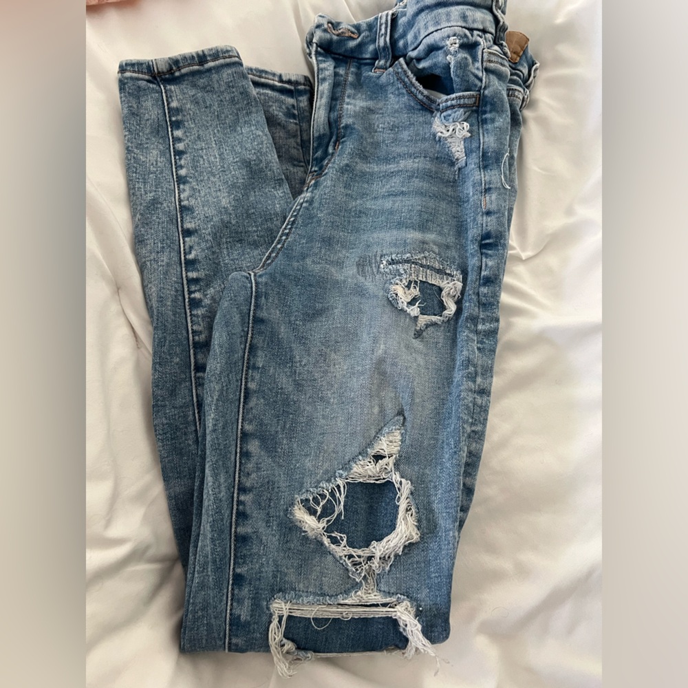 American Eagle Outfitters Distressed Blue Skinny Jeans